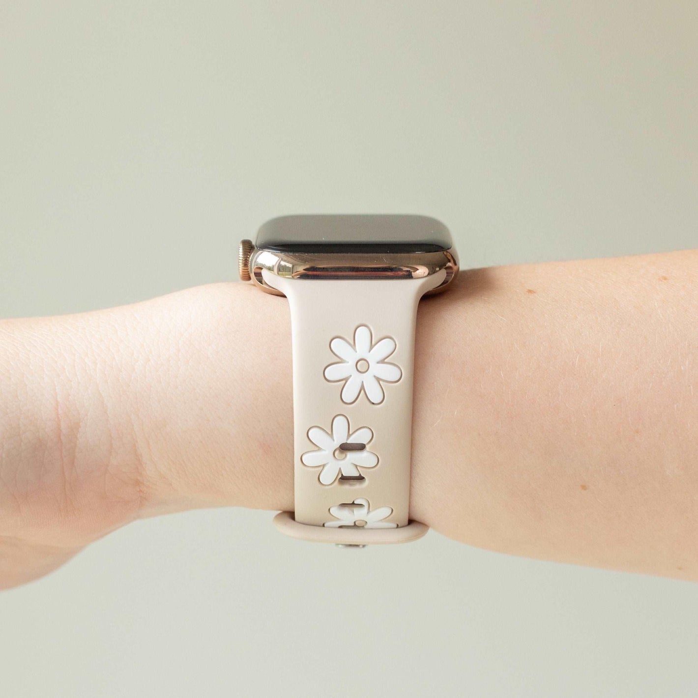 Darling Daisy Nude & White Apple Watch Band - Strawberry Avocados