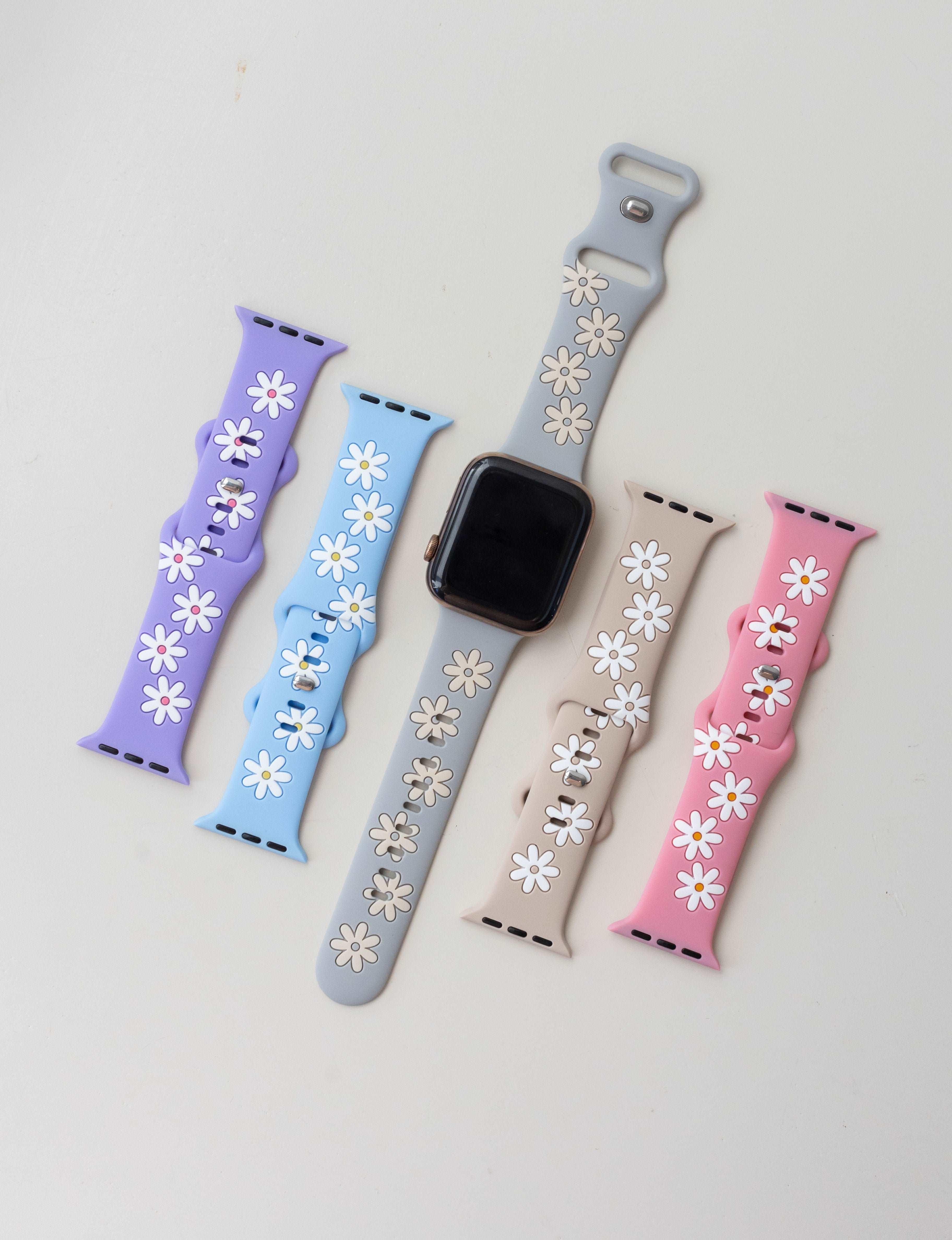 5 Daisy Apple Watch Faces, Smartwatch Wallpaper, Beige Brown, Blue White,  Floral Face, Apple Watch Background, Flower Watch Face, Boho Tones - Etsy
