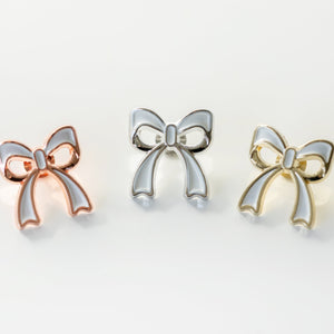 The It Girl Bow Charm Set